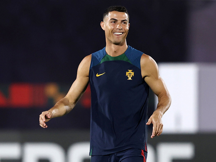 Bồ Đào Nha nhận tin vui: Ronaldo trở lại tập luyện, có đá trận gặp Hàn Quốc?