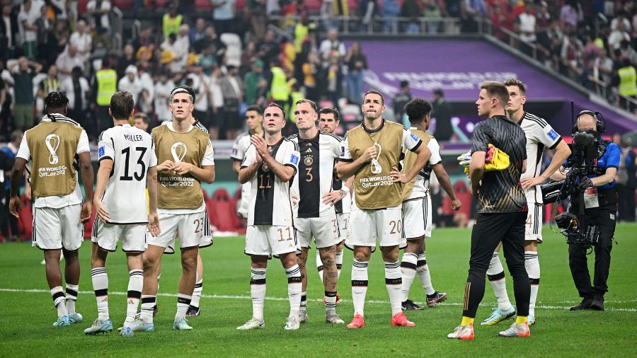 Phản ứng của cổ động viên Đức khi đội tuyển sớm chia tay World Cup 2022 - 1