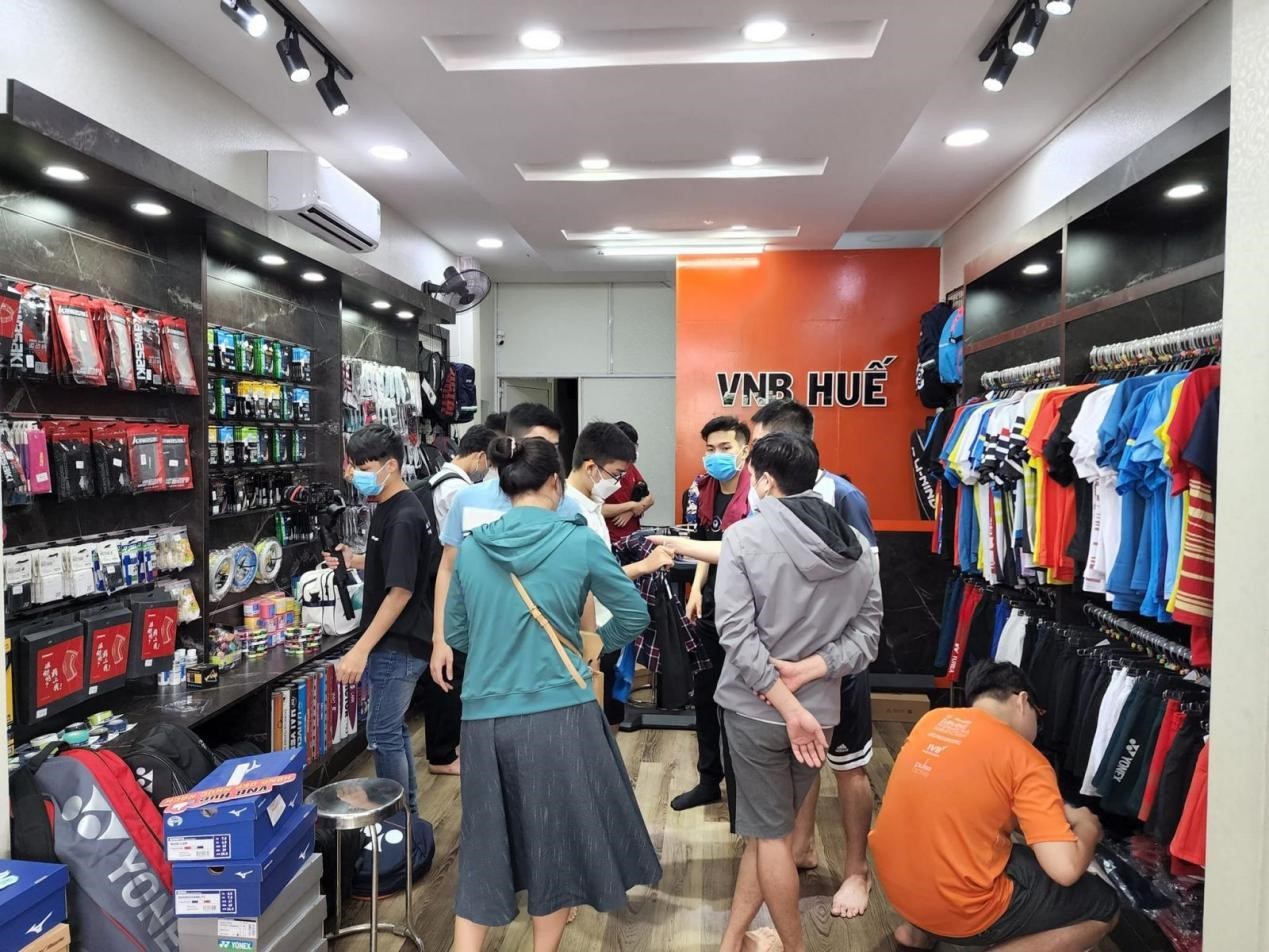 Shop VNB khai trương cửa hàng mới tại Huế và Quảng Bình - 1