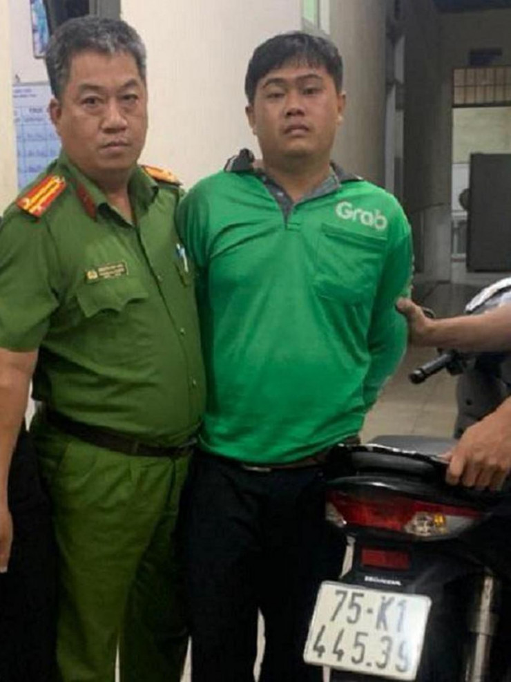 Kẻ cướp xe ôm cướp ở Đồng Nai bị bắt sau 20 phút gây án - 1