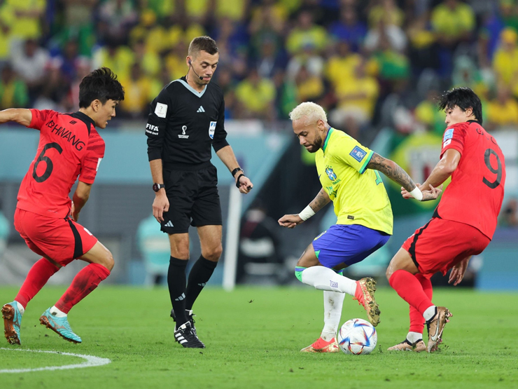 Neymar trở lại khơi nguồn cảm hứng cho Brazil: Ăn mừng ý nghĩa cùng sao MU