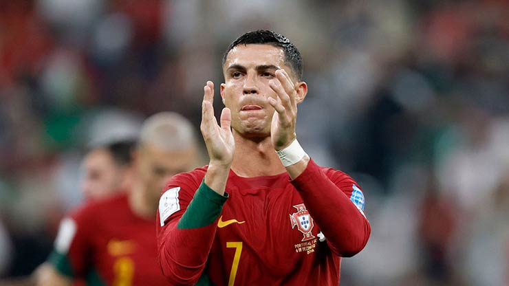 Ronaldo bác tin dọa bỏ World Cup: Lộ diện kẻ phá hoại, đàn em cực lực bảo vệ - 1