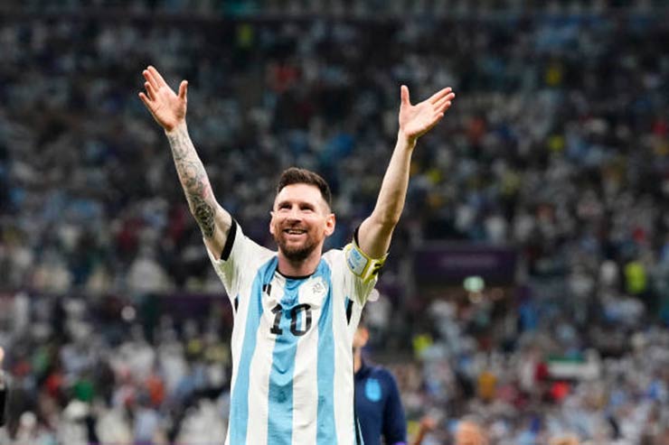 Messi rực sáng cùng Argentina vào bán kết World Cup: Bằng kỷ lục của Batistuta, vượt Pele & Maradona - 1