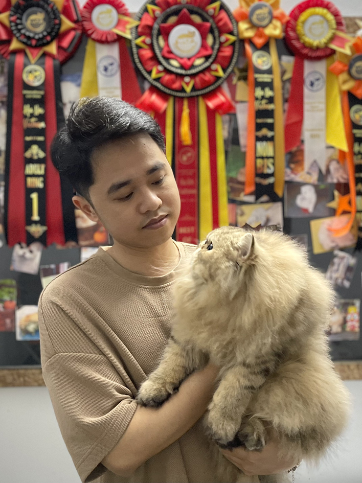 Chàng kiến trúc sư trẻ Hà Nội chi gần 2 tỷ đồng cho đam mê nhân giống mèo - 1