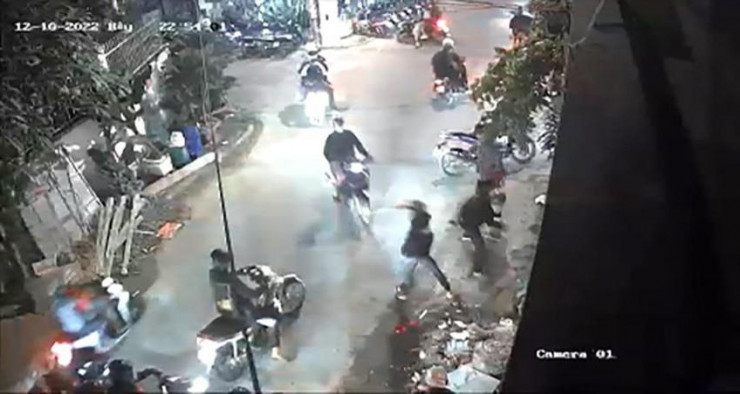 Nguyên nhân vụ hơn 40 thanh niên tham gia đâm chém ở quận 12 - 4