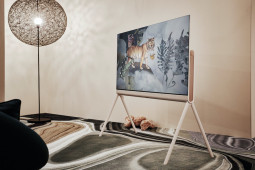 LG giới thiệu TV OLED Posé mới với remote tích hợp NFC