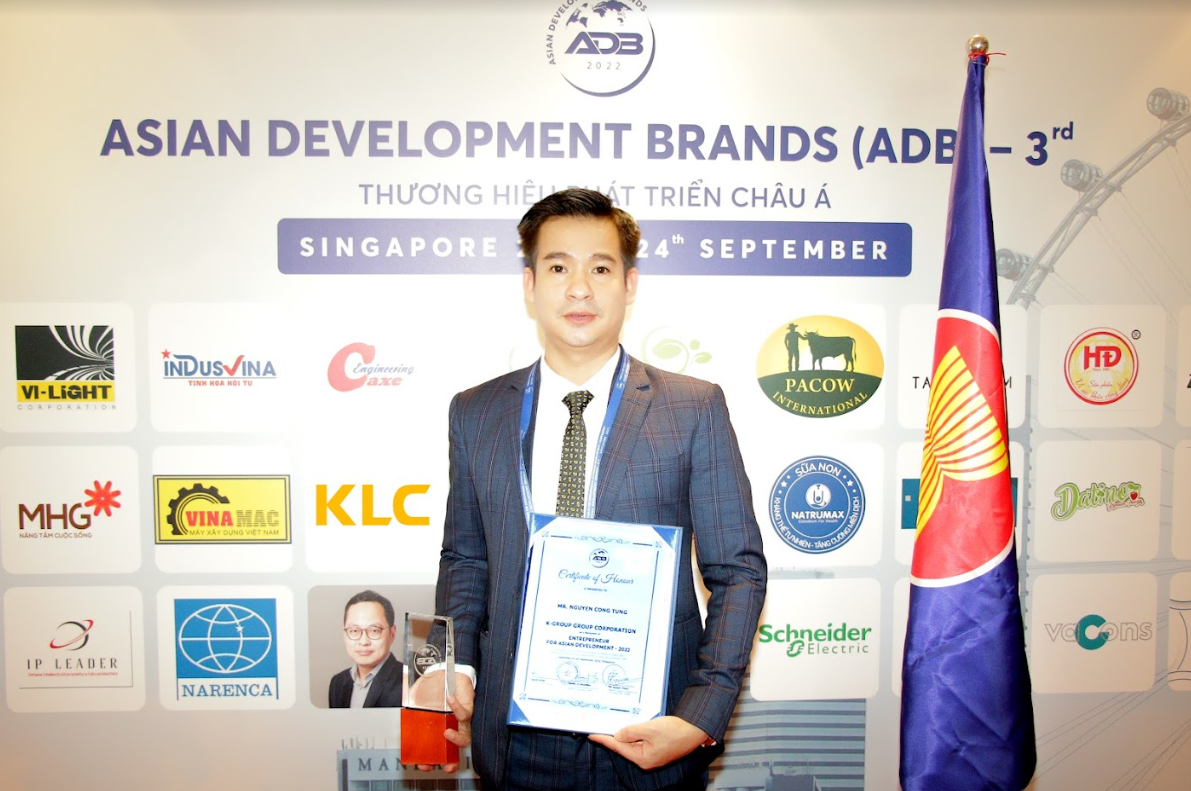 Ông Nguyễn Công Tùng - Founder thương hiệu Ghế massage KLC vinh dự nhận giải Doanh nhân vì sự nghiệp Phát triển châu Á 2022 - 1
