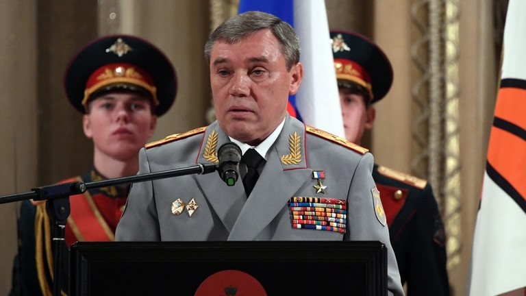 Cố vấn của ông Zelensky tiết lộ về lần cố hạ sát đại tướng Nga ở tiền tuyến - 1