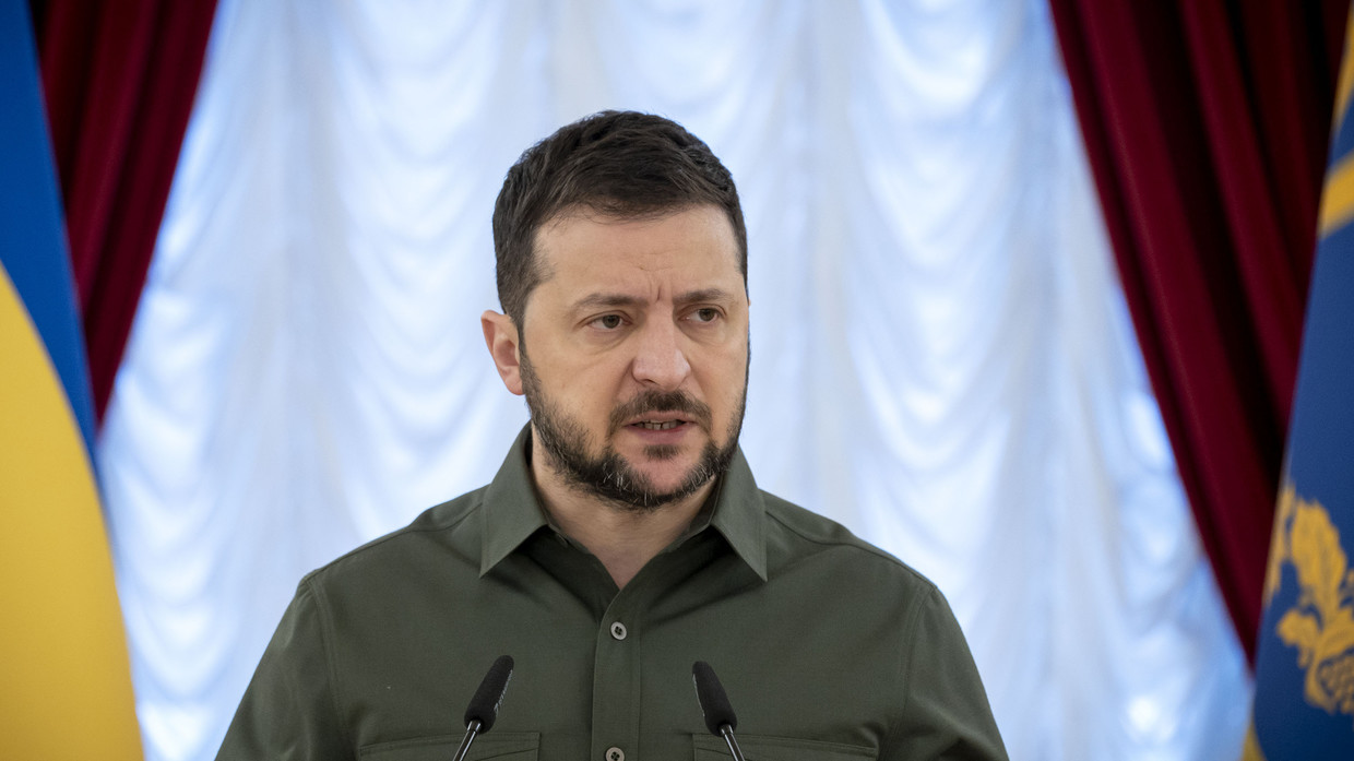 Ông Zelensky tuyên bố cuộc tái chinh phục Crimea đã bắt đầu - 1