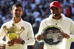 Kyrgios ví ”Big 3” tennis là ”Quái vật 3 đầu”, khen Djokovic nhiều hơn cả