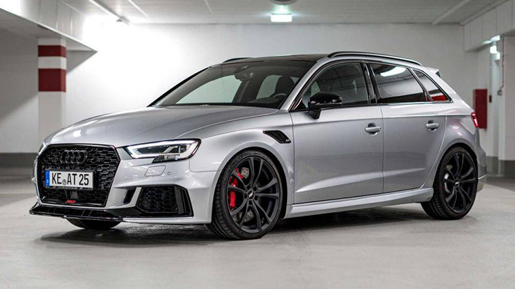 1. Audi RS3 Sportback (tăng tốc từ 0-100 km/h trong 3,8 giây)

