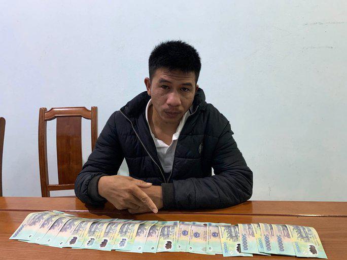 Triệt phá vụ 1,3 tỉ đồng tiền giả, Đà Nẵng khuyến cáo hạn chế dùng tiền mặt - 1