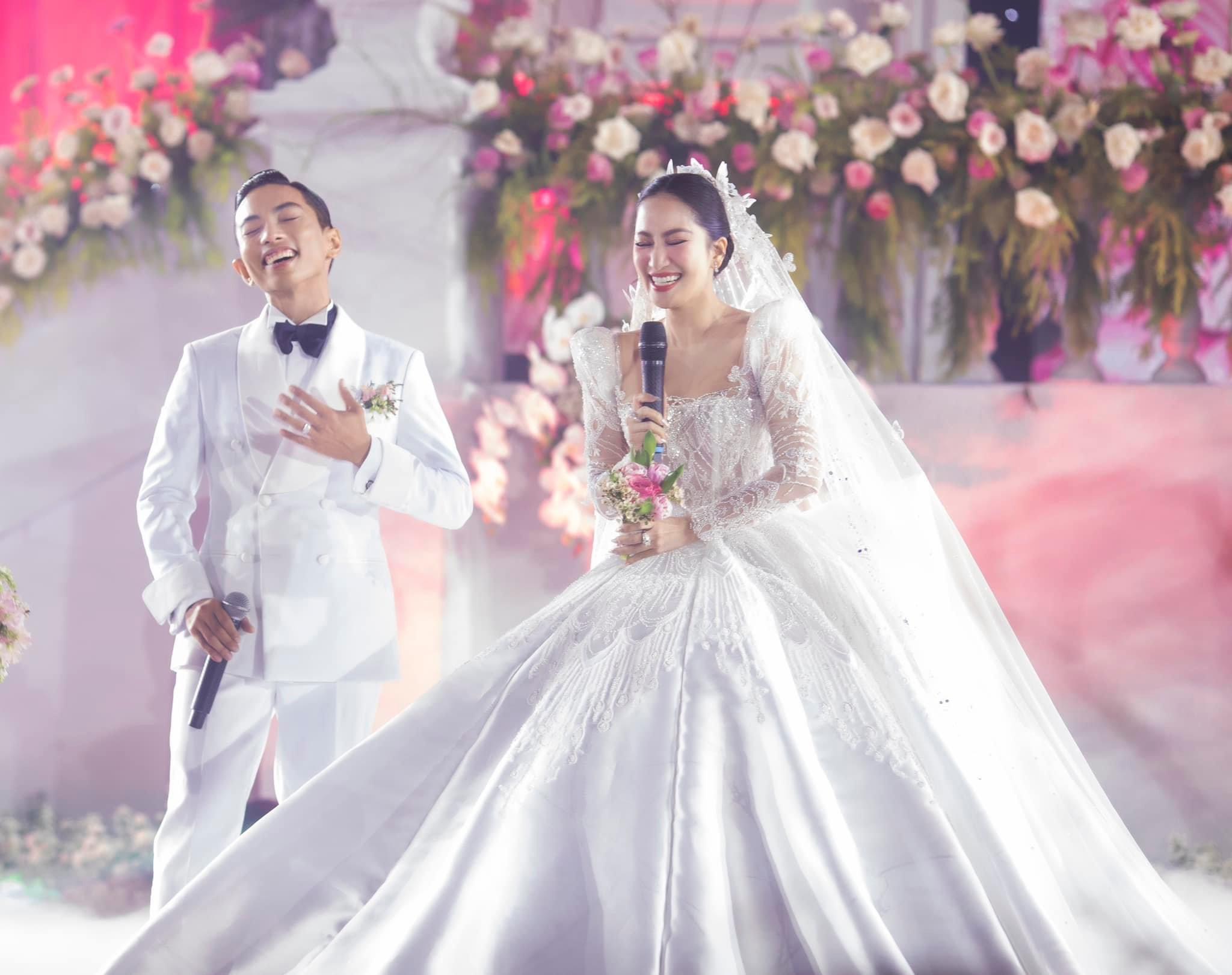 Cận cảnh 3 chiếc váy cưới giúp Khánh Thi đẹp lộng lẫy trong hôn lễ cổ tích - 13