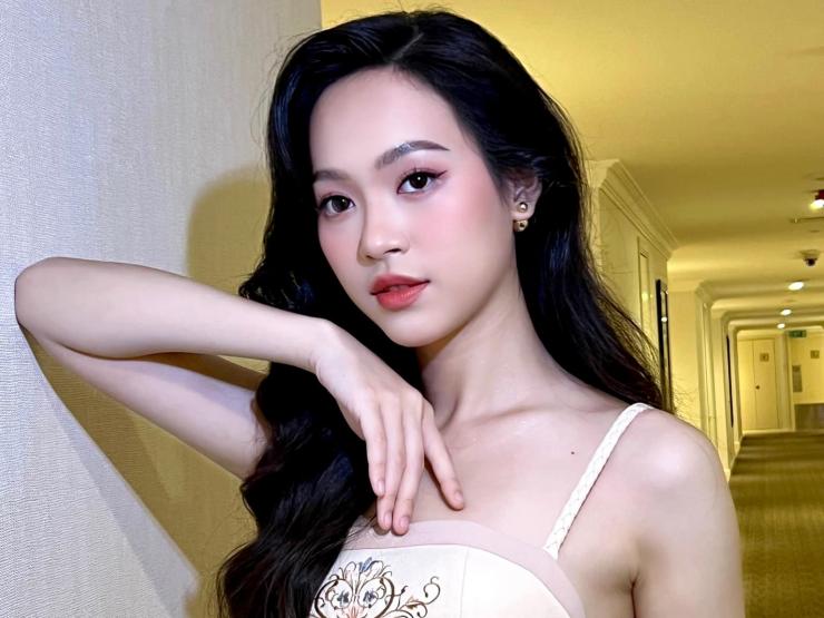 Á hậu 1 Hoa hậu Việt Nam 2022 có làn da trắng phát sáng, đẹp không ...