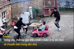 Video: Bố phản ứng cực nhanh khi con gái lái ô tô đồ chơi lao vào bếp lửa