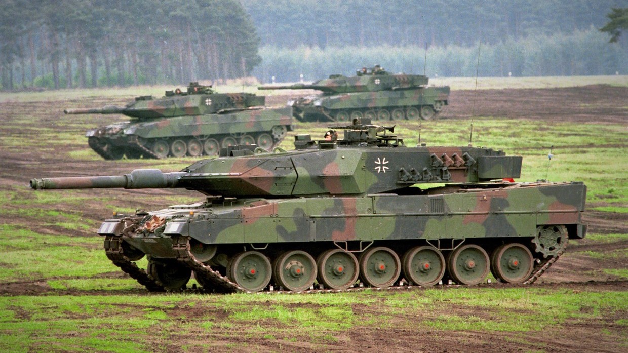 Quan điểm của người Đức về việc gửi xe tăng mạnh nhất châu Âu tới Ukraine - 1