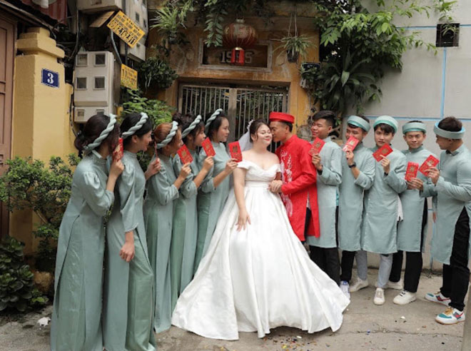 Khi chàng 19 tuổi, nàng mới chào đời, 20 năm sau họ thành chồng vợ - 4