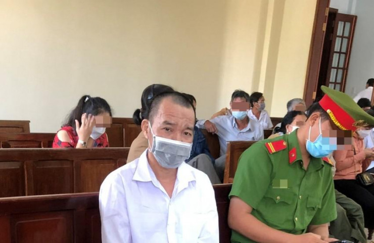Bé gái 5 tuổi chết thảm vì hành vi đê hèn của bác họ - 1