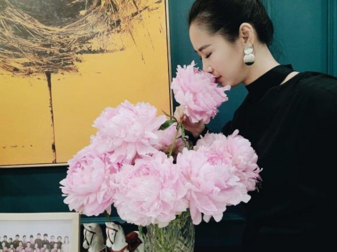 Hoa hậu Dương Thùy Linh bất ngờ khoe căn biệt thự đẳng cấp mới tậu vào dịp cuối năm - 7