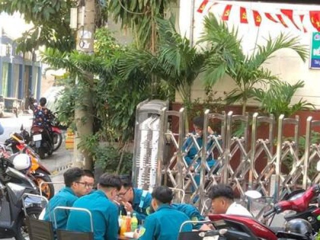 1 người nghi nhảy lầu tử vong ở trụ sở UBND phường 3, quận Tân Bình