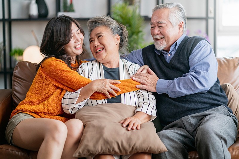 Bệnh Alzheimer và tầm quan trọng của sự chung tay giữa gia đình và cộng đồng - 1