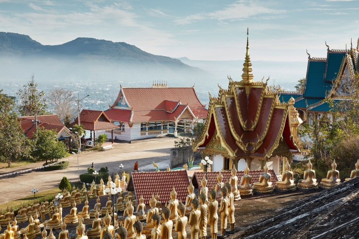 Những ngôi chùa và cánh đồng lúa bên dòng sông Mekong hùng vĩ ở Lào - 1