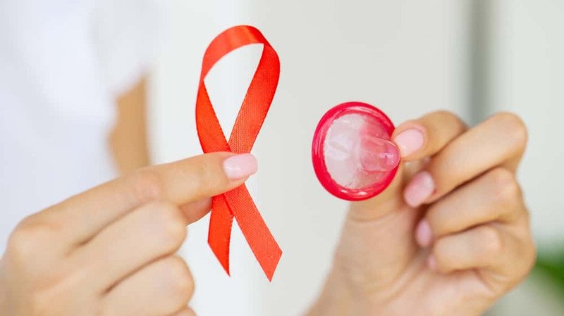 Vì sao người chuyển giới lại dễ bị lây nhiễm HIV? - 1