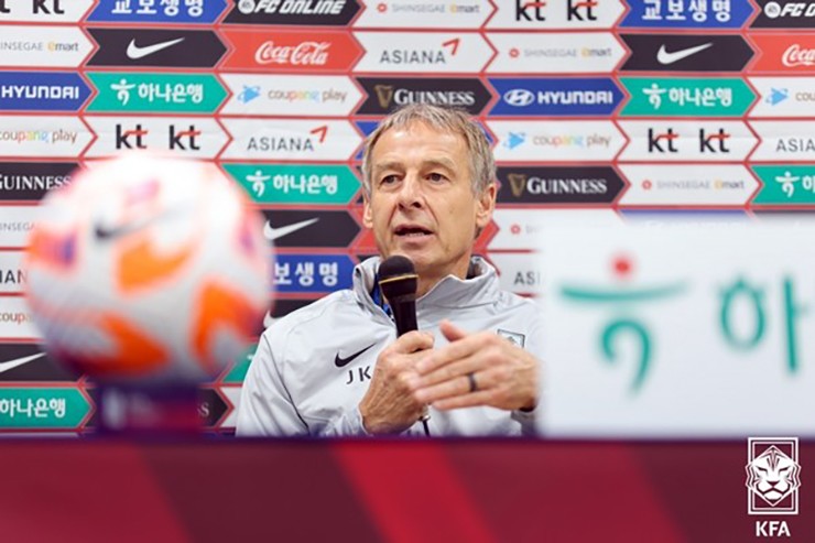 HLV Klinsmann đánh giá cao ĐT Việt Nam, tiết lộ Son Heung Min có ra sân - 1