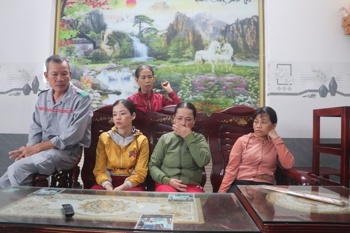 15 ngư dân gặp nạn ở Trường Sa: Máy bay đang tìm kiếm - 2