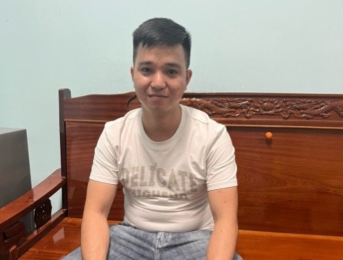 Khởi tố vụ án, bắt giam đối tượng đánh thầy hiệu phó hôn mê ở Bình Thuận - 1