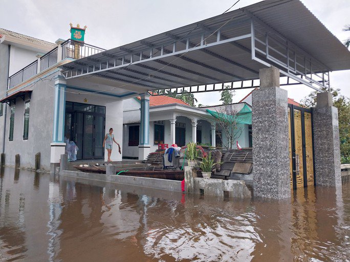 Cận cảnh ngập lụt ở hạ du Thủy điện Hương Điền - 15