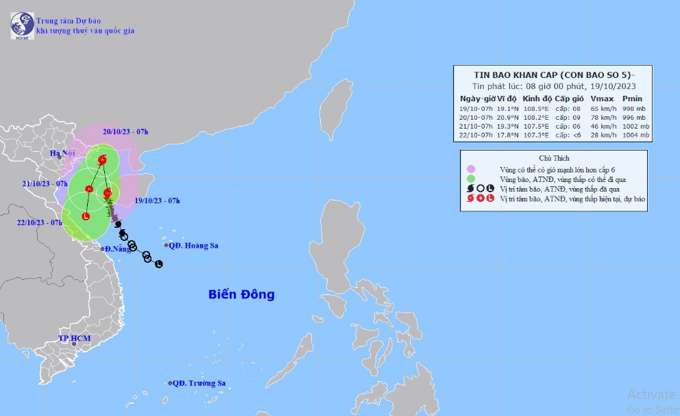 Thông tin mới nhất về vị trí và cường độ của bão số 5 trên Biển Đông - 1