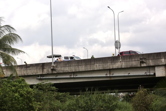 Chủ vựa trái cây có tiếng tử vong dưới cao tốc: Bắt thêm 2 người liên quan - 1