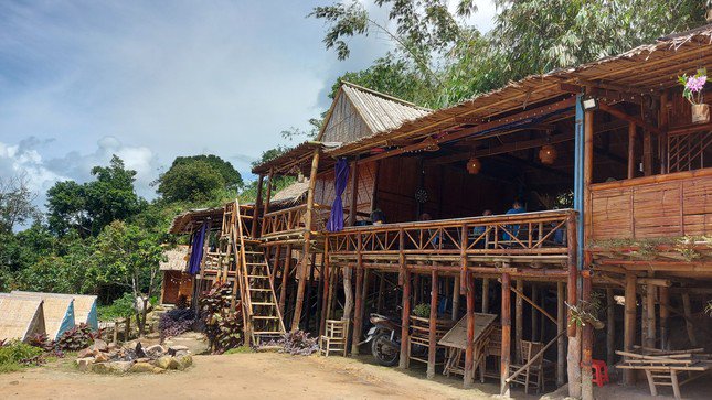 Chủ tịch An Giang hủy kết luận yêu cầu các homestay núi Cấm giữ nguyên hiện trạng - 1