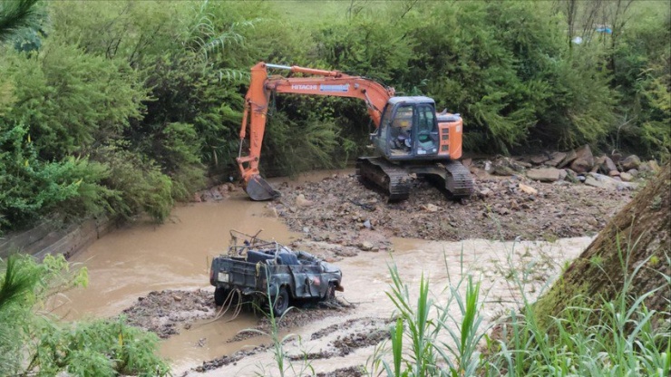 Tạm dừng kinh doanh Khu du lịch Làng Cù Lần - 1