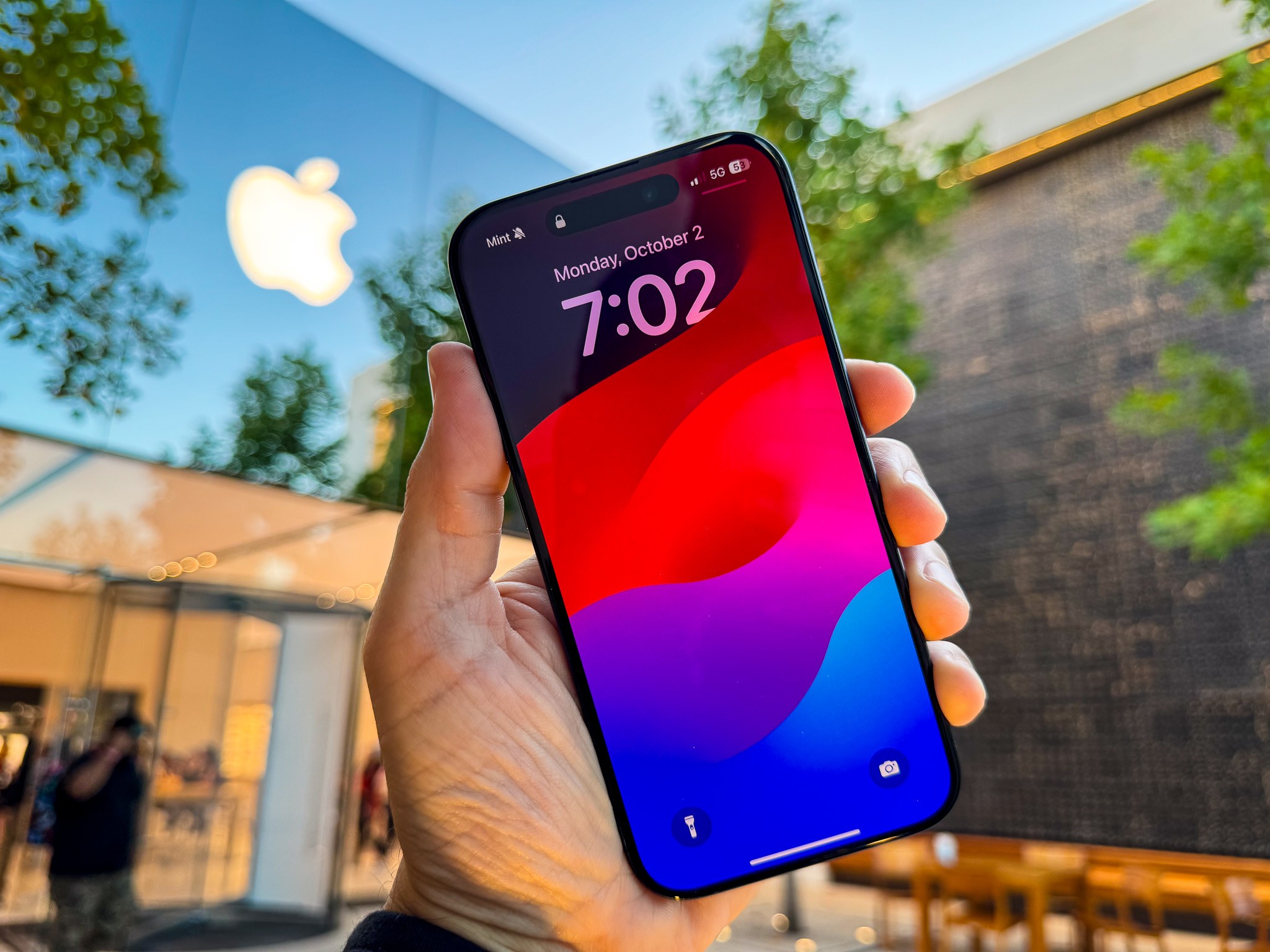 Video: Sức mạnh chơi game bá đạo trên iPhone 15 Pro - 2