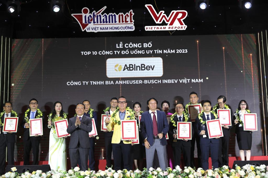 Công ty TNHH Bia Anheuser-Busch InBev 04 năm liên tiếp nằm trong Top 10 Công ty đồ uống uy tín năm 2023 - 1