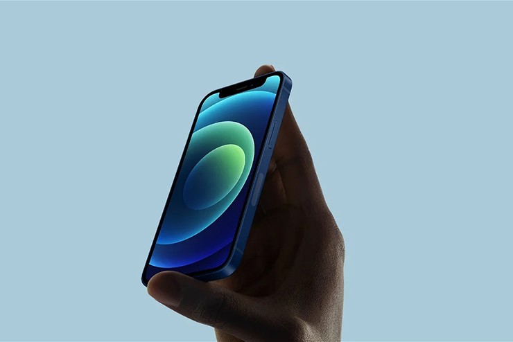 Đây là chiếc iPhone nhỏ gọn giá rẻ mà người dùng nên mua - 2