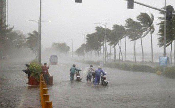 Mưa to từ Hà Tĩnh đến Phú Yên, nguy cơ lũ quét, ngập lụt - 1