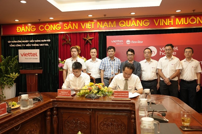 Rạng Đông ký kết hợp tác chiến lược cùng Viettel Telecom - 2