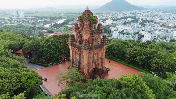 Tháp Nhạn - Phú Yên, chứng tích cổ ngàn tuổi kết nối quá khứ và hiện tại - 10