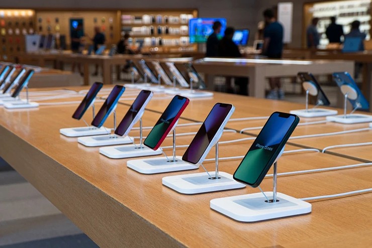 Trước nguy cơ iPhone 16 bán ế, Apple dùng chiêu nào để bù đắp? - 1