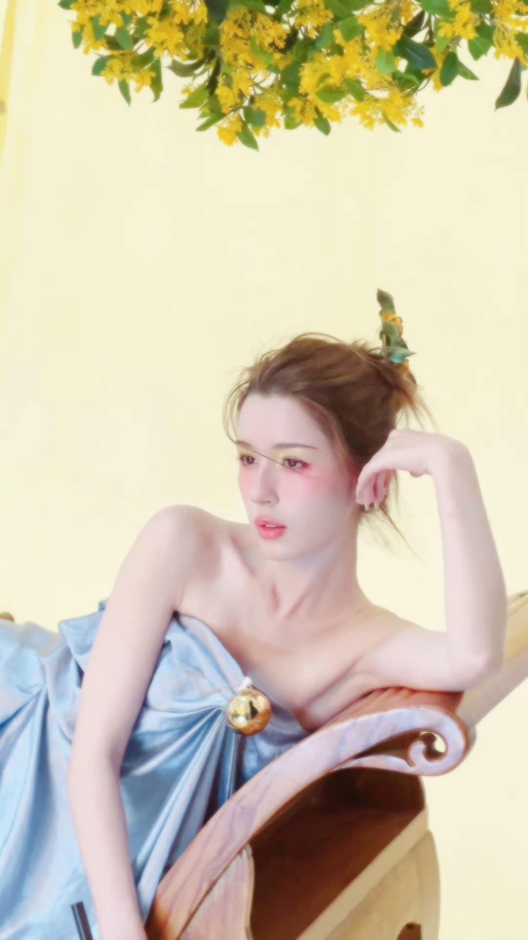 Cô gái thuộc "tộc người đẹp nhất Trung Quốc&#39;&#39; mặc tôn nhan sắc &#39;&#39;tiên tử&#39;&#39;, body nuột nà - 8