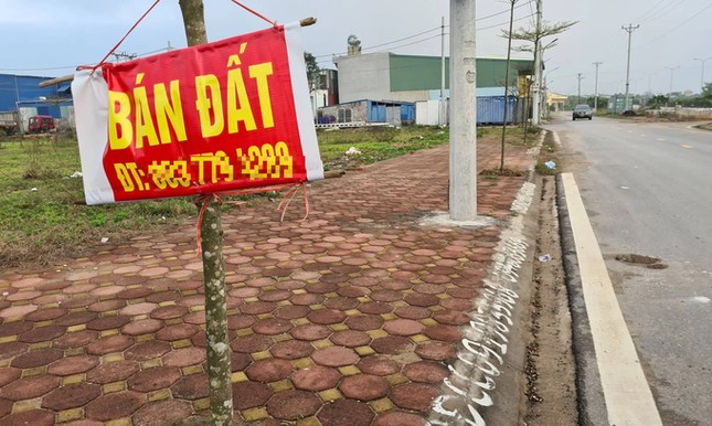 Gần trăm lô đất đấu giá ở Bắc Giang bị bỏ cọc hàng chục tỷ đồng - 2