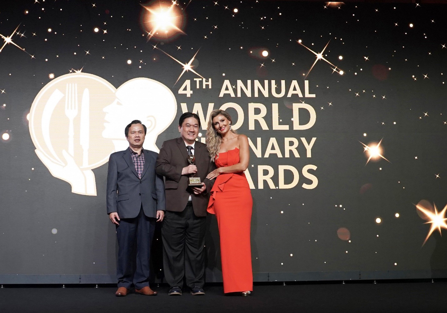 Saigontourist Group đạt 2 giải thưởng World Culinary Awards 2023 - 2