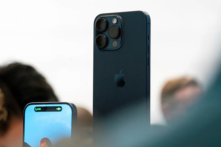 Apple tiếp tục gây thất vọng với iPhone 16 và 16 Plus - 2