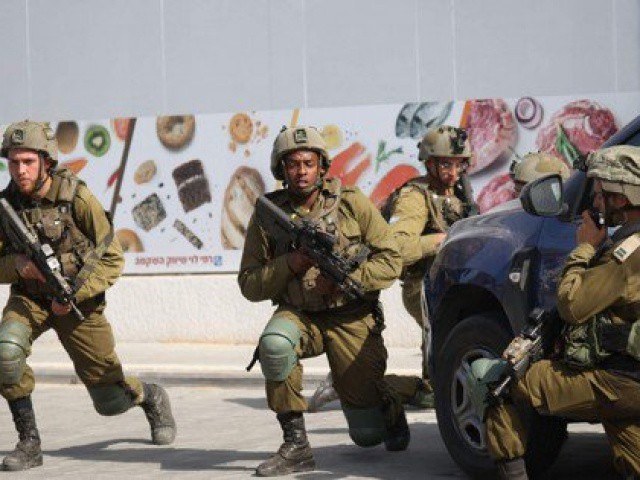 Tiến gần thoả thuận con tin, Israel - Hamas vẫn giao tranh ác liệt trên chiến trường
