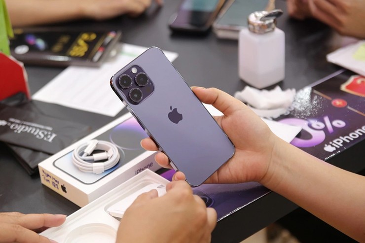 Điểm mặt 5 smartphone bán chạy nhất thế giới năm 2023 - 5