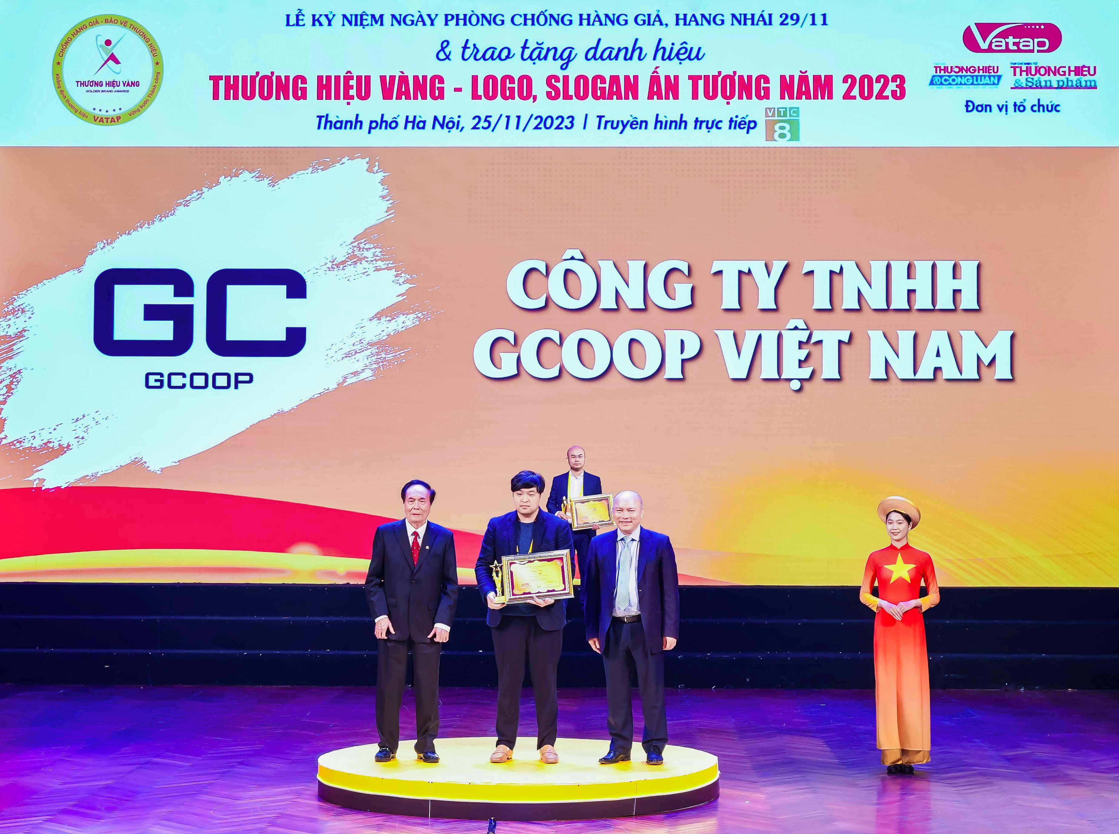 Gcoop Việt Nam được vinh danh “Top 10 Thương hiệu Vàng năm 2023”  - 1