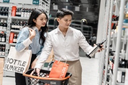 Tinh hoa vang thế giới hội tụ tại cửa hàng Bottle Bunker đầu tiên ở Hà Nội